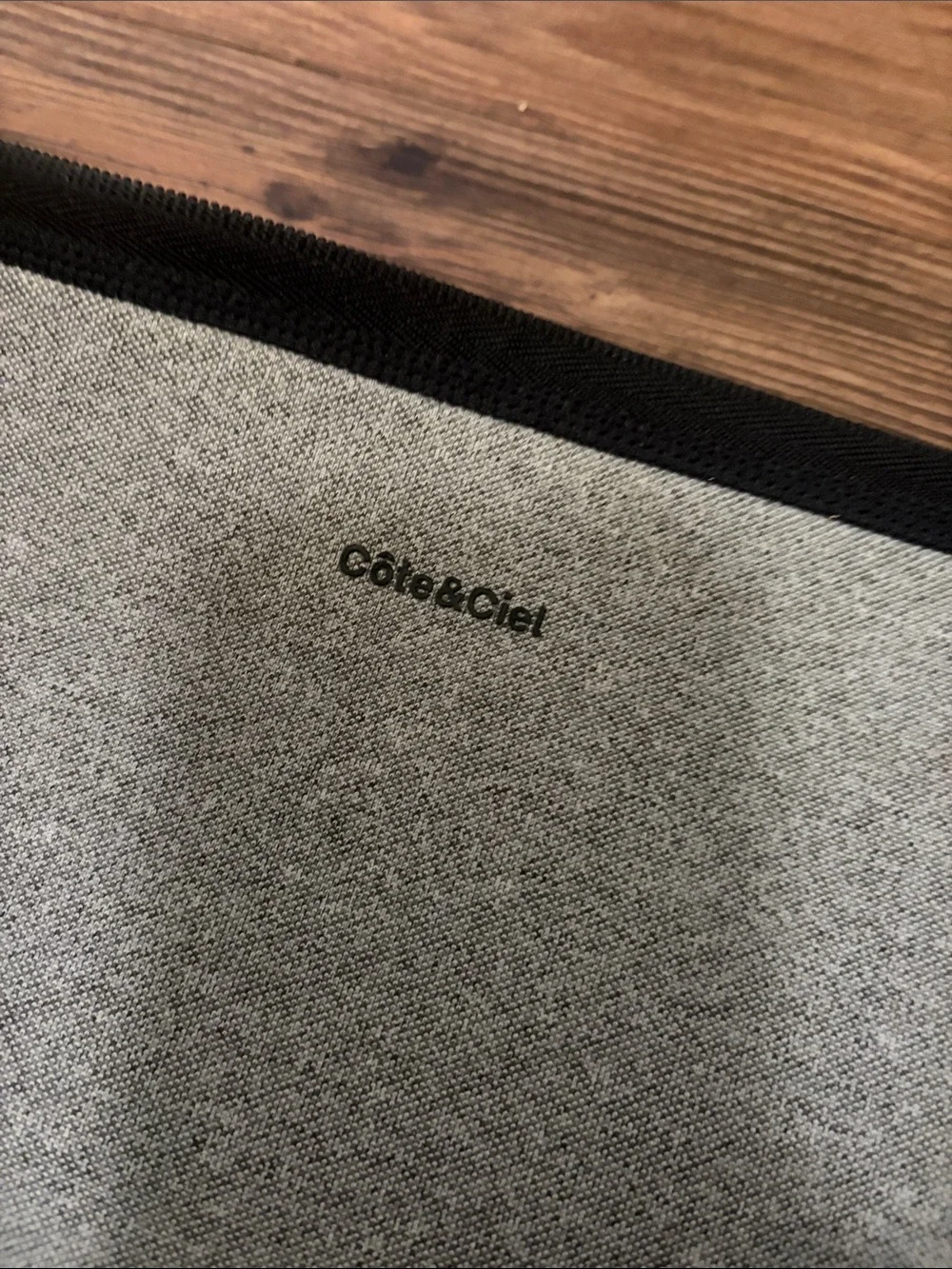 Cote&Ciel Mackbook 11 Carrying Case Textile Grey Melange!